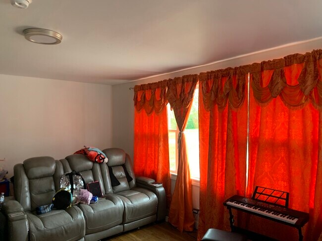 Foto del edificio - 3203 Oak Ct