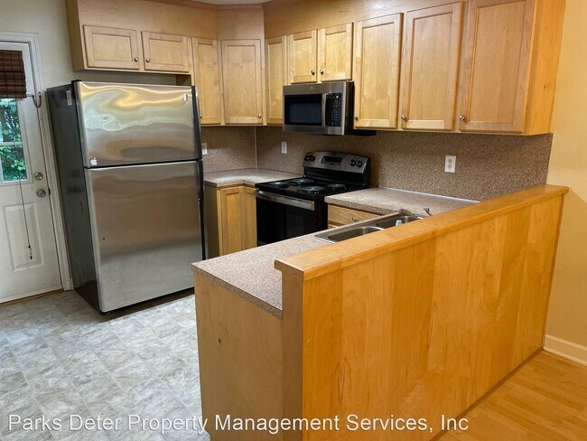 Foto del edificio - 3 br, 2 bath House - 889 Valiant Drive
