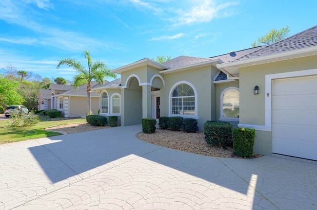 Building Photo - 4 Archangel Cir