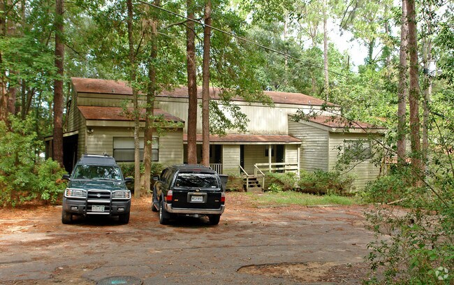 Rumba Lane Townhomes Apartments Tallahassee Fl Apartments Com