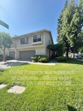 Building Photo - 2010 Everdale Dr