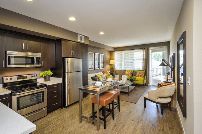 Building Photo - 888 San Mateo Apartments