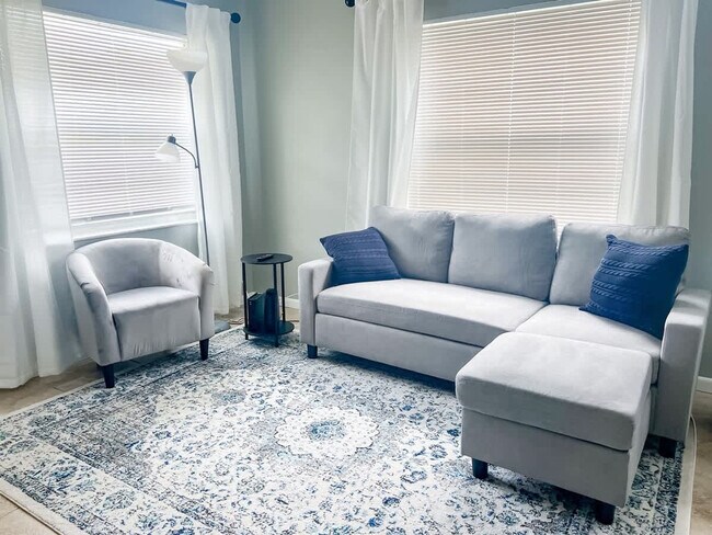 Foto del edificio - 13921 19th St