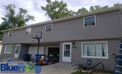 Primary Photo - 2422 Southwood Dr