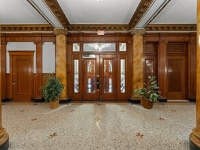 Building Photo - 8 Garrison St
