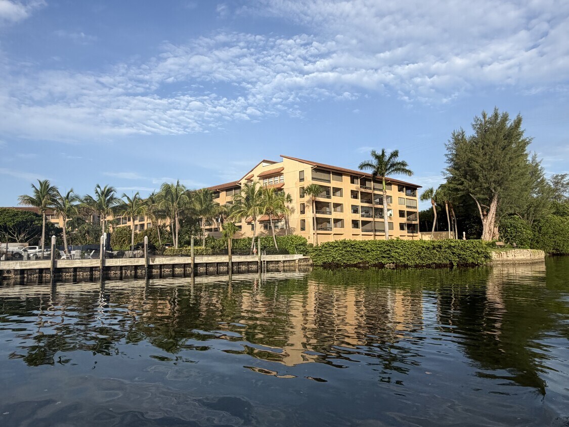 Photo - 1036 US-1 (North Palm Beach, FL)