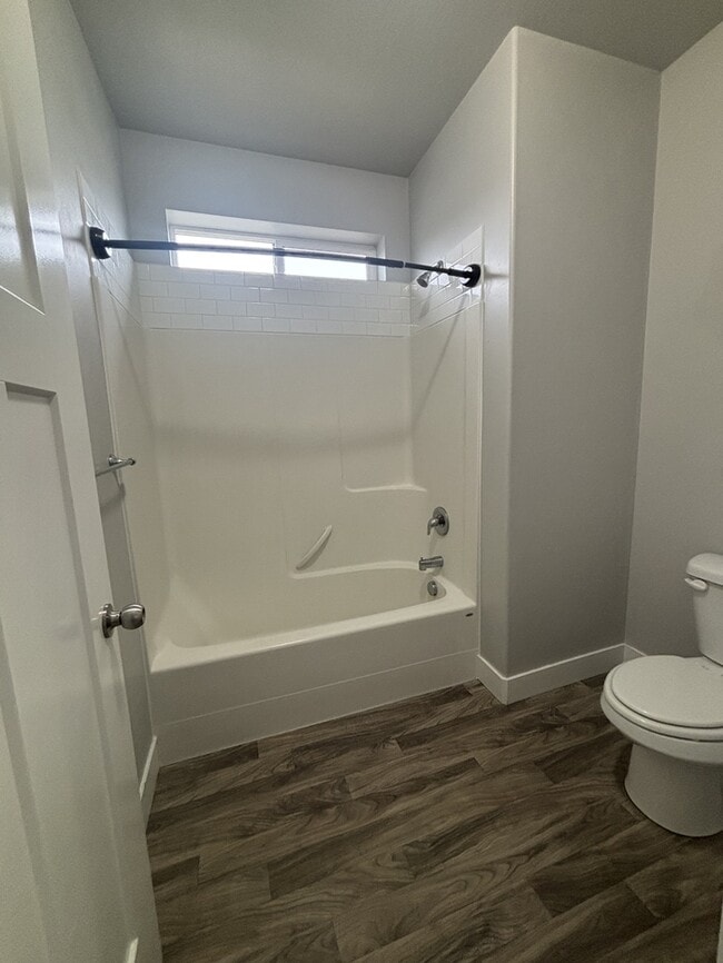 Building Photo - 3 bedroom condo in Herriman