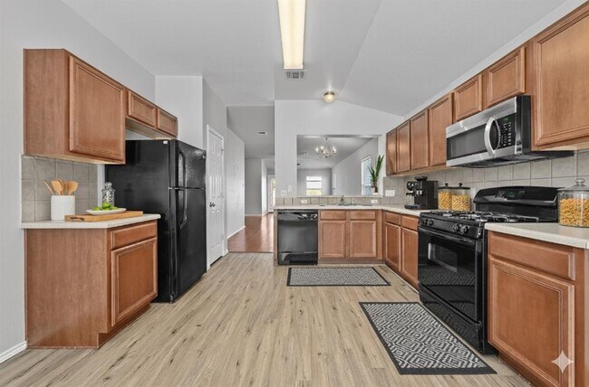 Building Photo - 267 Waterloo Dr