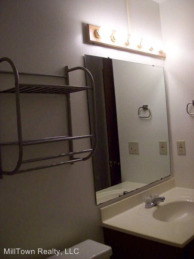 Foto del edificio - 2604 E 50th St