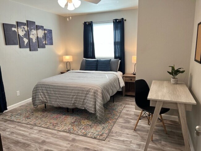 Foto del edificio - 2713 N Locust St