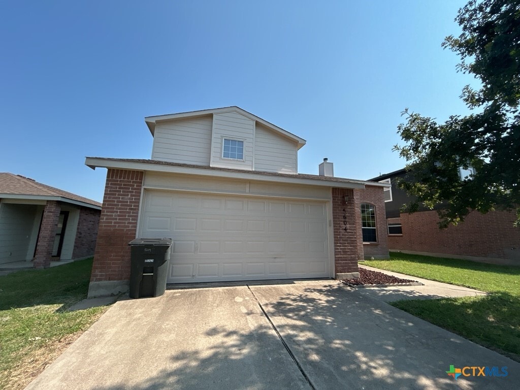 Foto principal - 5604 Bertha Dr