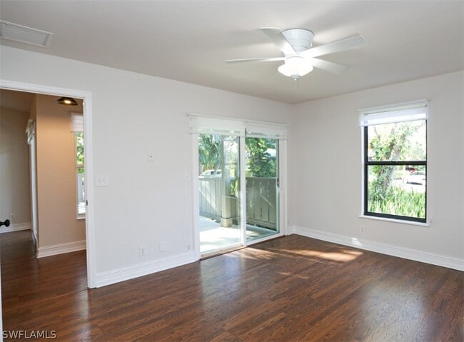 Building Photo - 1046 Oak Forest Dr