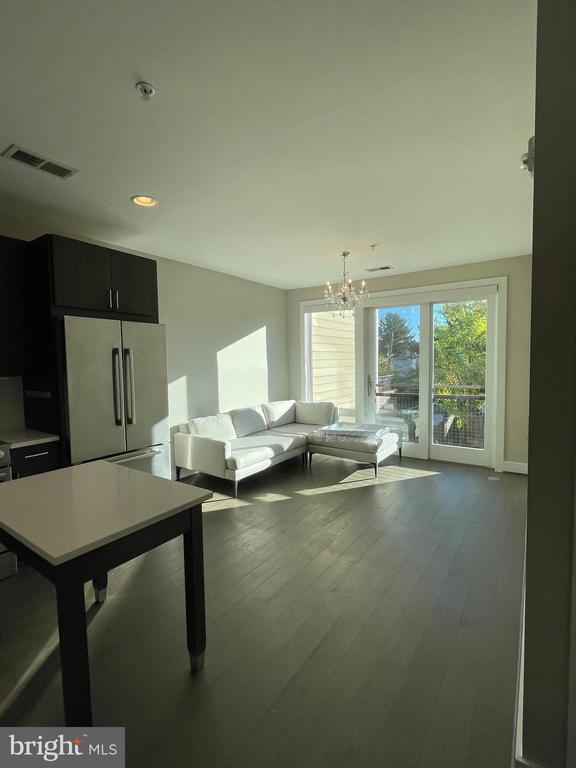 Foto del edificio - 1500 Pennsylvania Ave. SE