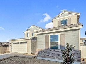 Building Photo - 106 Mellano Wy