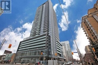 Building Photo - 125 Redpath Ave