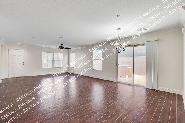 Foto del edificio - 10732 Mystic Shore Ave