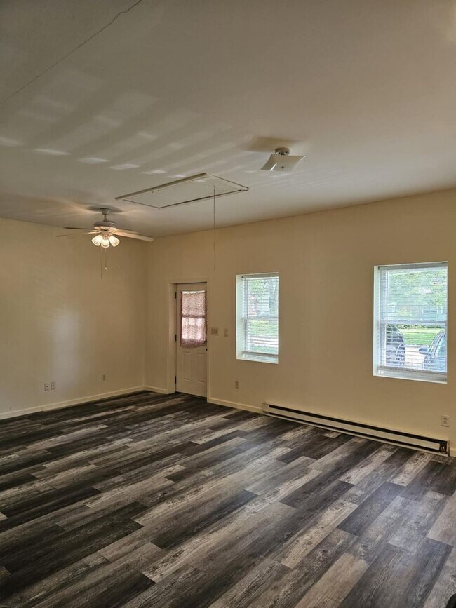 Foto del edificio - One Bedroom near BGSU Campus
