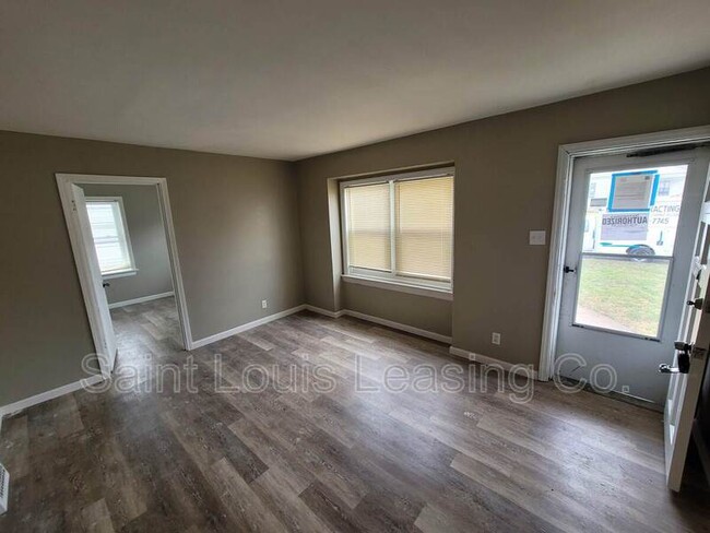 Building Photo - 10308 St Joan Ln