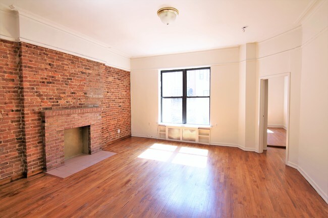Foto del edificio - 14 W 90th St