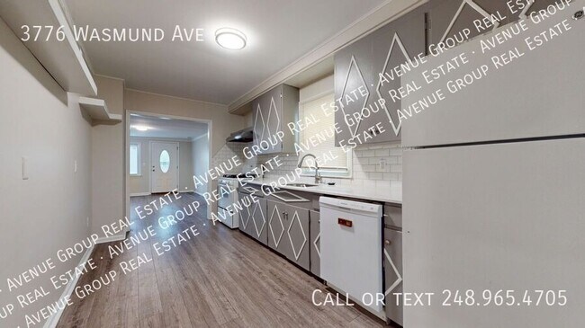 Foto del edificio - 3776 Wasmund Ave