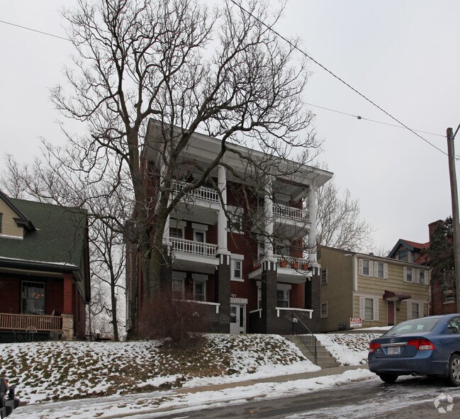 Building Photo - 3603-3605 Central St