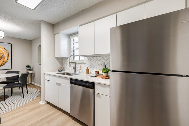 Modern Kitchen with Stainless Steel Appliances - Fox Trails Apartments