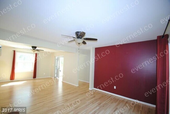 Foto del edificio - 109 Glenwood Ave