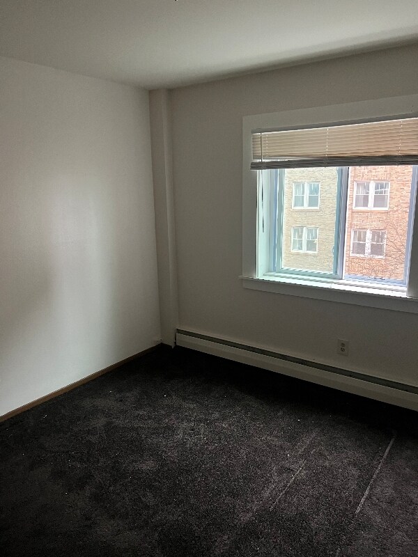 Foto del edificio - 2224 W Wisconsin Ave