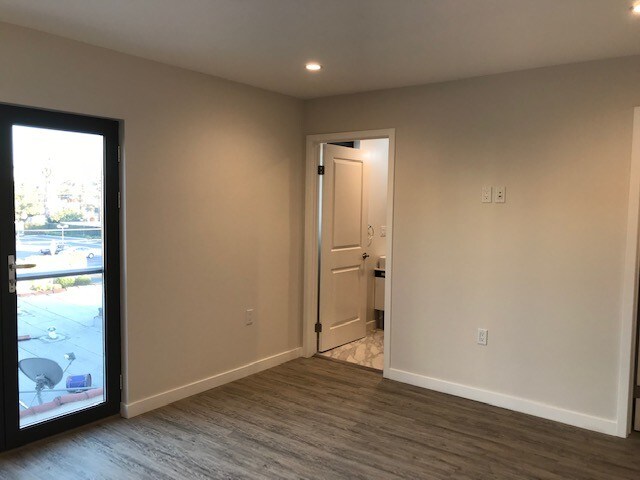 Foto del edificio - 5107 Harold Way