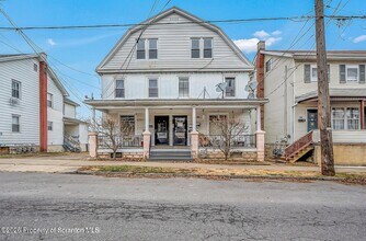 Building Photo - 402 Scott St