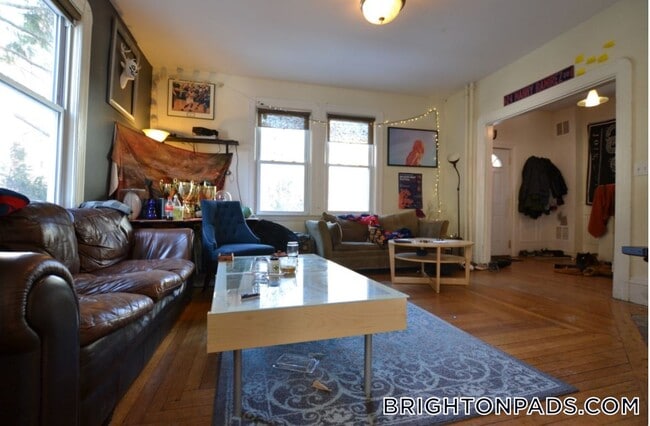 Building Photo - 5 Murdock Terrace