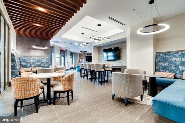 Foto del edificio - 3101 N Hampton Dr
