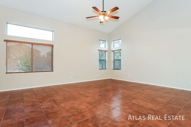 Building Photo - 2863 W Mila Way