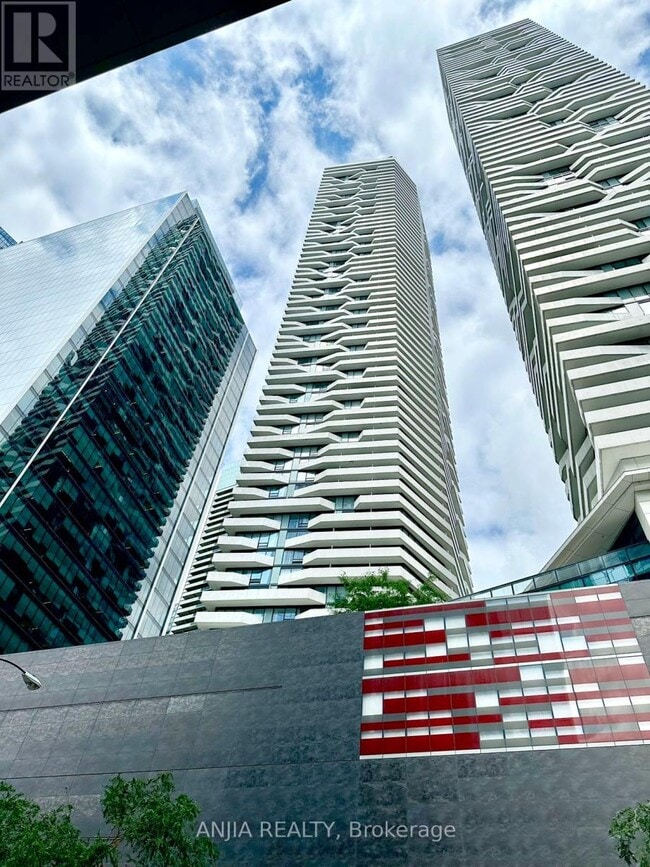 Building Photo - 100-4100 Harbour St