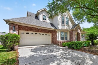 Building Photo - 1311 Rene Ct