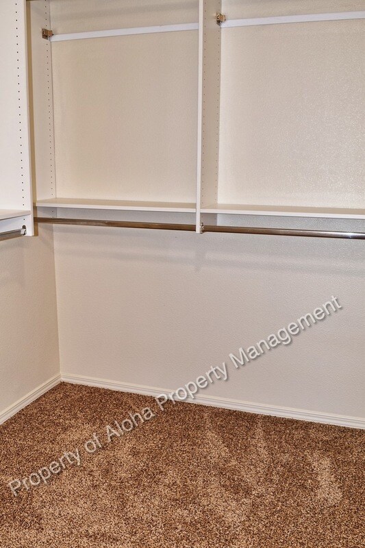 Foto del edificio - 1037 W Pine Ave