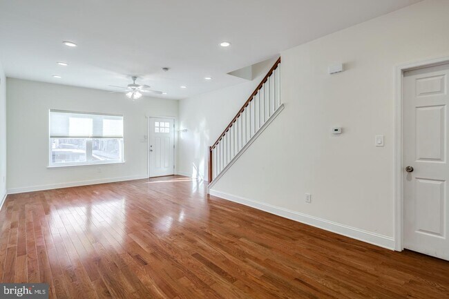 Building Photo - 1411 S 18th St