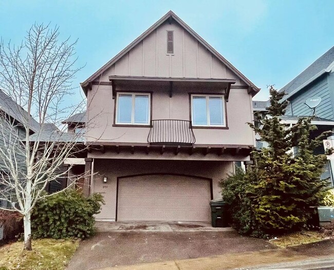 Photo - 2551 NW Byrne Terrace House