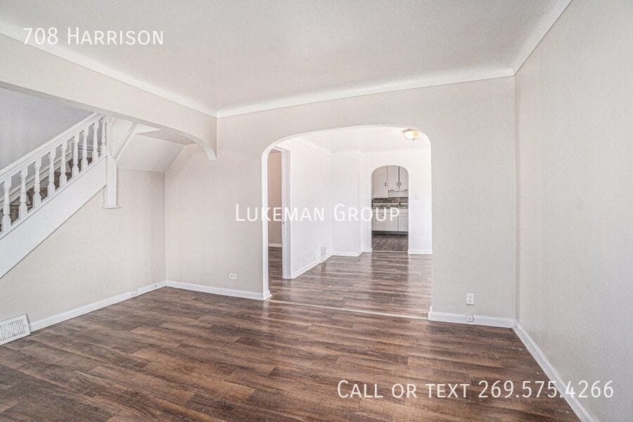 Primary Photo - 708 Harrison-