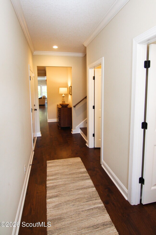 Foto del edificio - 905 Mariners Cir