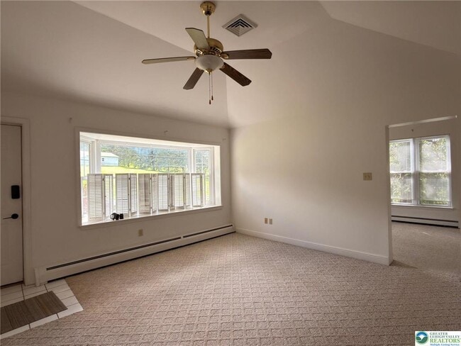 Foto del edificio - 9751 Newtown Rd