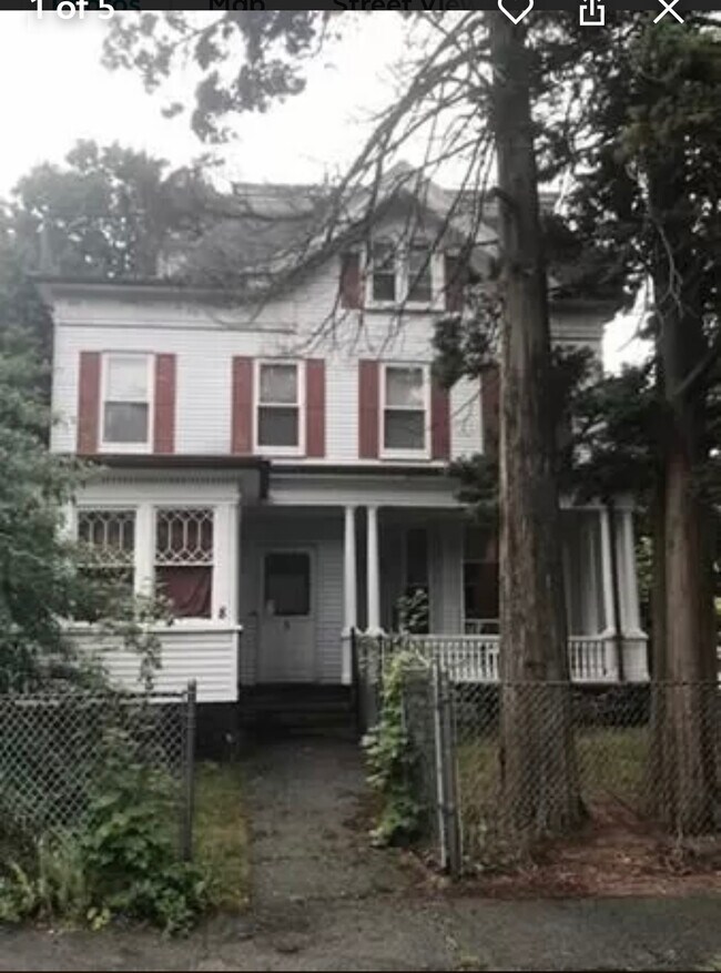Foto del edificio - 8 Eastern Ave