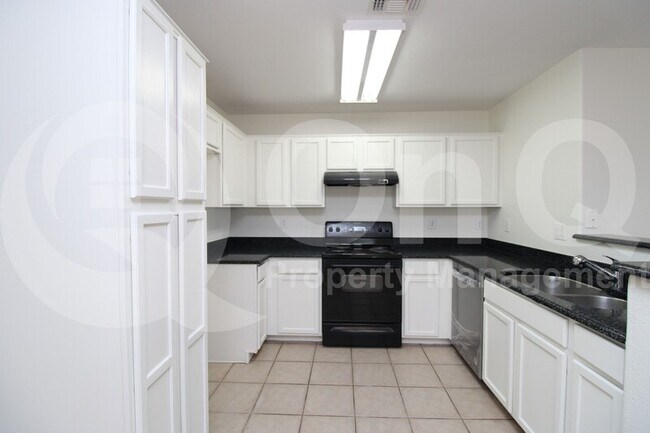 Foto del edificio - 17526 W Boca Raton Rd