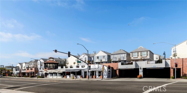 Building Photo - 1800 S Pacific Coast Hwy