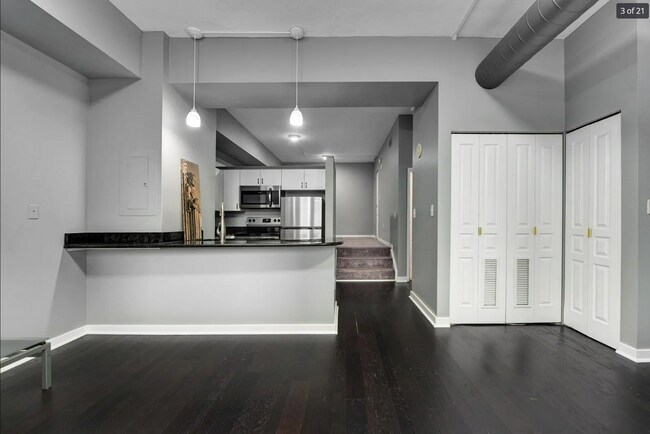 Building Photo - 750 Prospect Ave E
