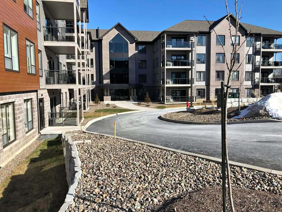 Primary Photo - 210 Jubilee Rd