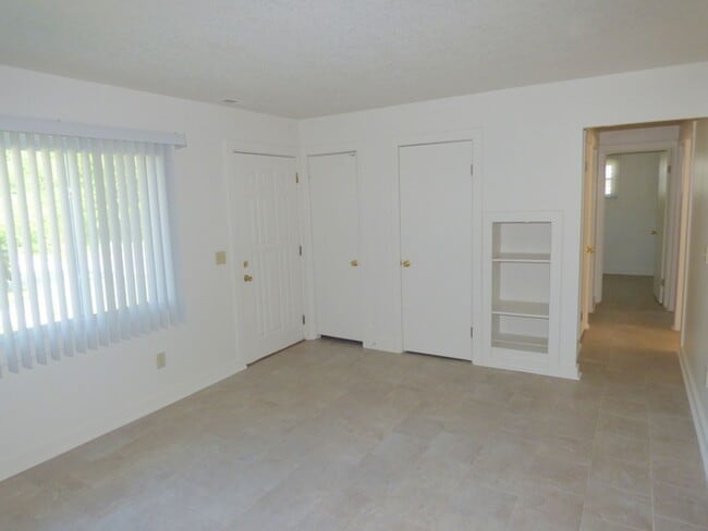 Building Photo - 4601 Holton Ave