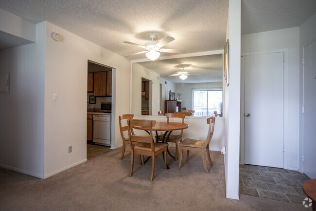 1BR,1BA - Northwoods Apartments