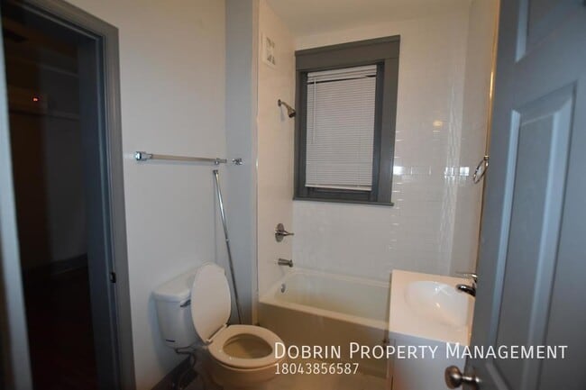 Photo - 2317 W Main St Apartment