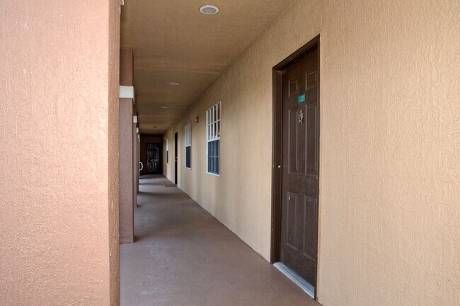 Foto del edificio - 2 bedroom 2 bath condo in Audubon Villas i...